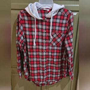 NWT Time & Tru red long sleeve button down flannel shirt with hood